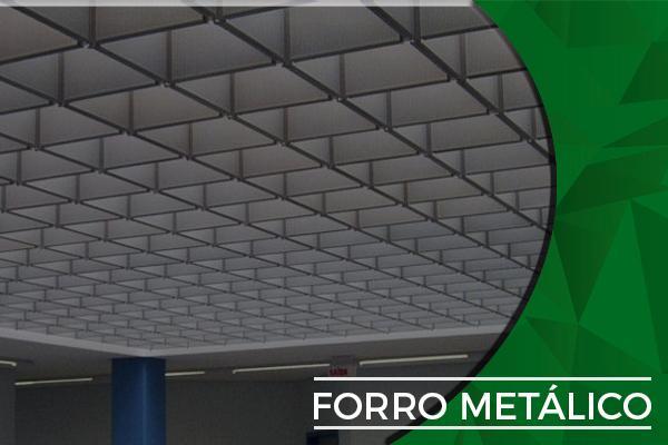 Forro metálico